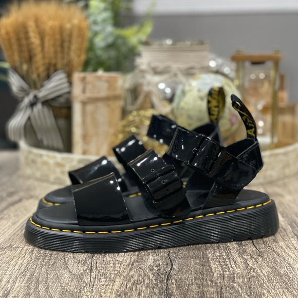 Dr Martens Black Patent Lamper Gryphon 